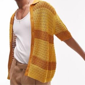 Top Men’s 2XL Crochet Stitch Short Sleeve Button Up Shirt Mustard Color Way